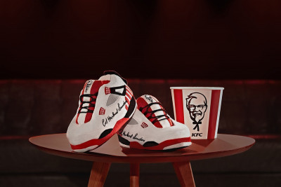 “Sneakers” KFC Untuk Hangatkan Kaki thumbnail